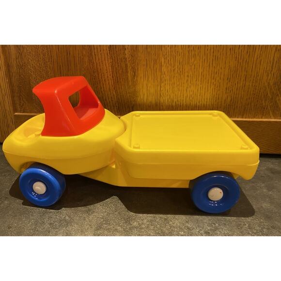 Little Tikes Toddle Tots Red Yellow Change Around Truck Vintage Toy - Picture 3 of 9